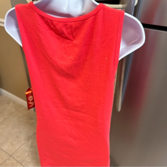 Women’s stud tank top. Orange - Picture 3 of 4